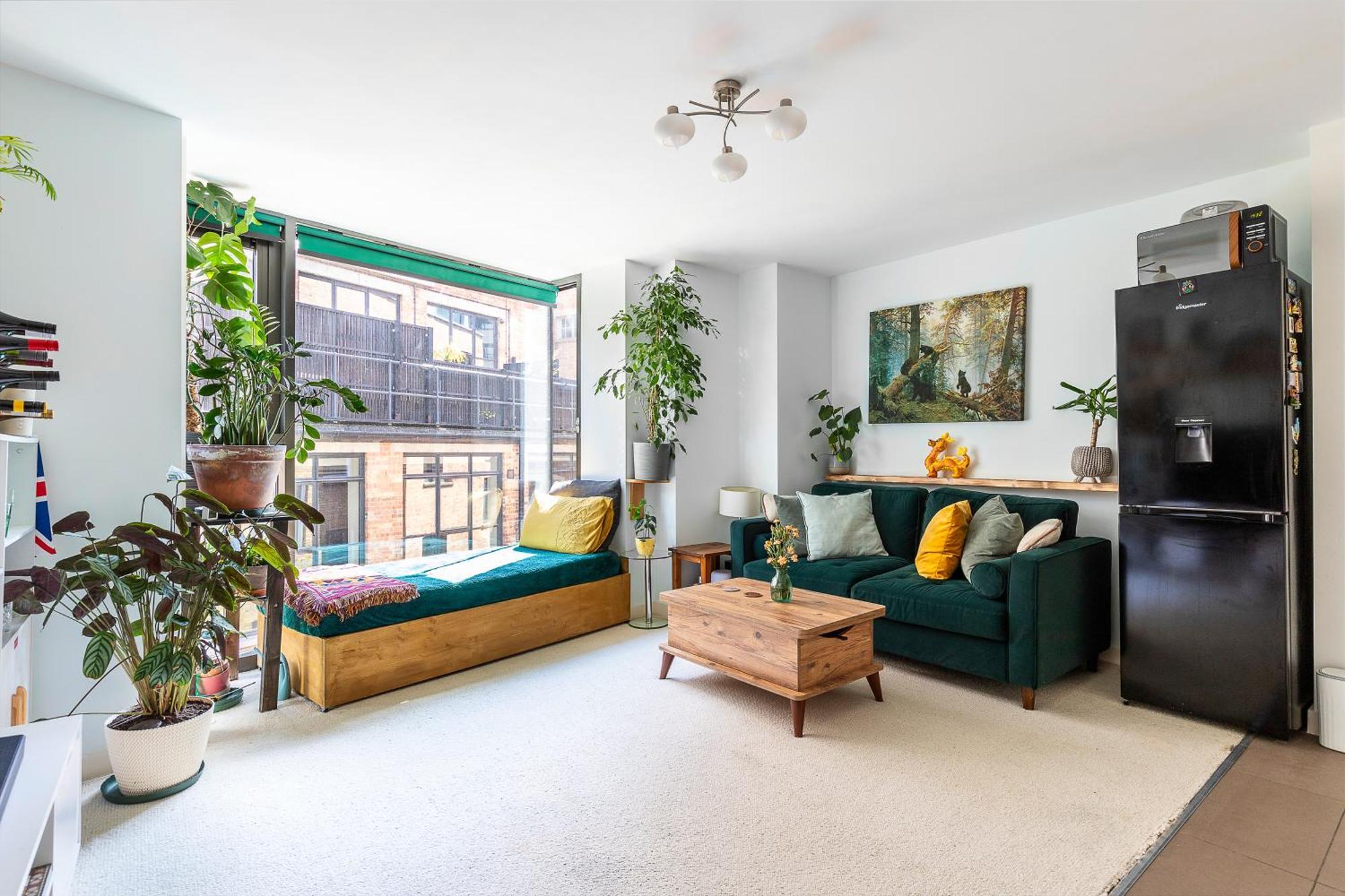 Heart Of Hideaway Apartment