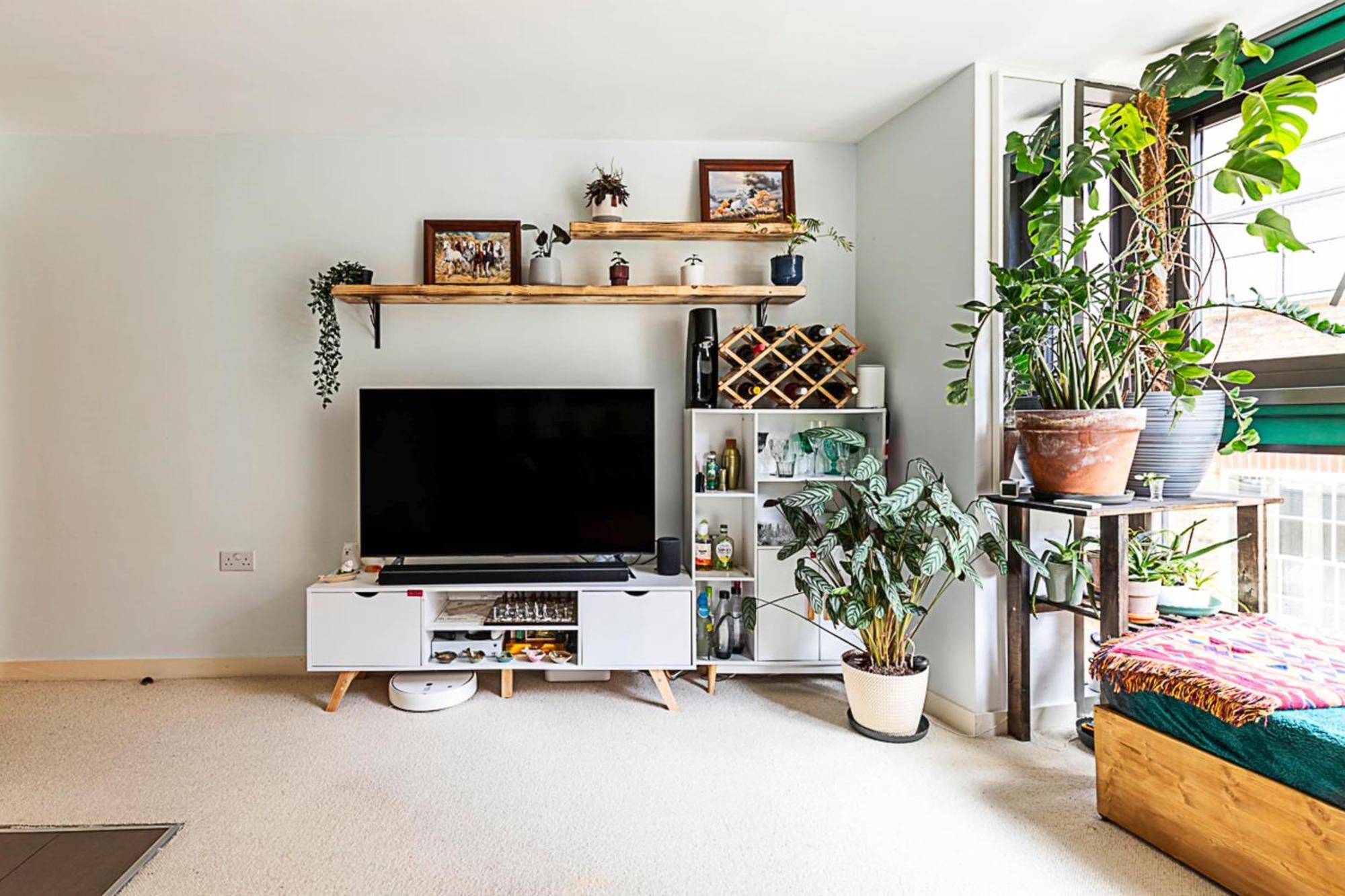 Heart Of Hideaway Apartment